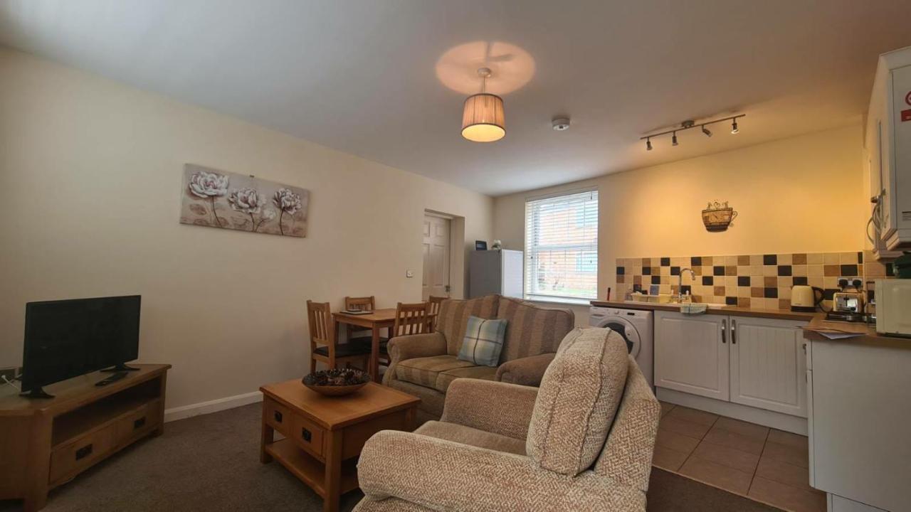 Barroon Castle Apartments, Near Airport, Free Parking, By Derbnb Castle Donington Exterior foto